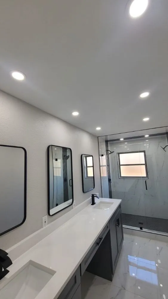 Slide of Gtz Electric