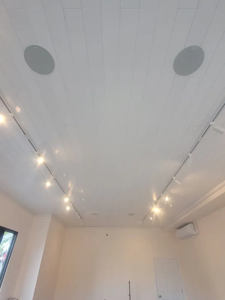 Emergency emergency electrical service in , by Guaman capital group Construction