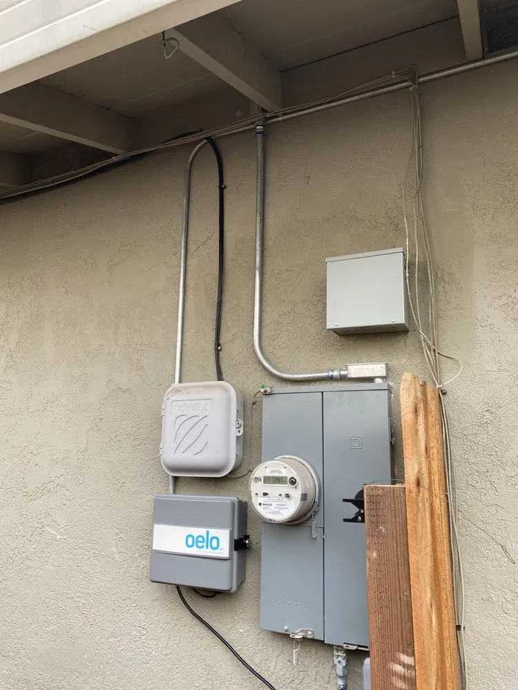 Slide of Gubruds Services