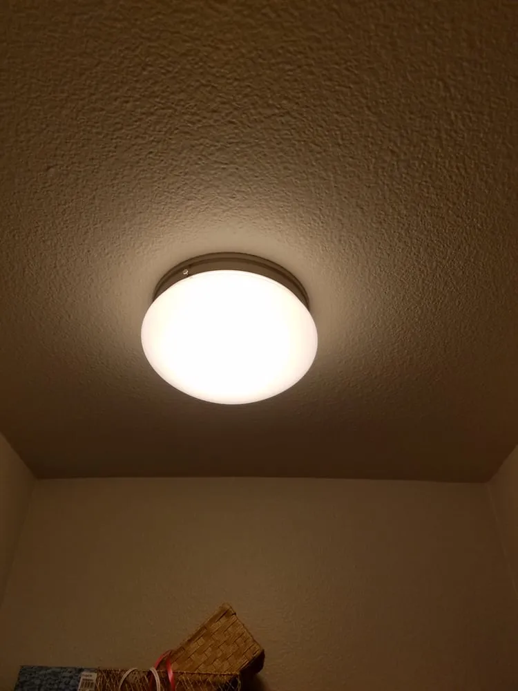 Slide of Guckeen Electric