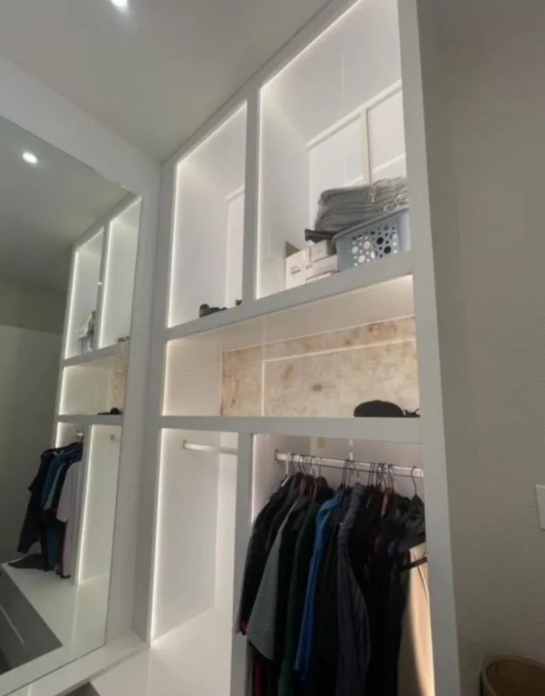 Slide of Guerrero’s Electric