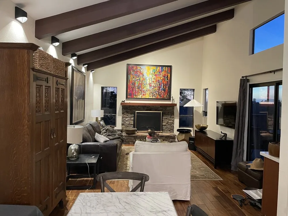 Slide of Guerreros Electric Inc