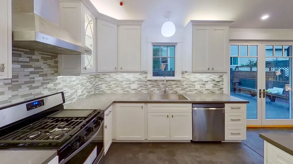 Slide of Guerreros Electric Inc