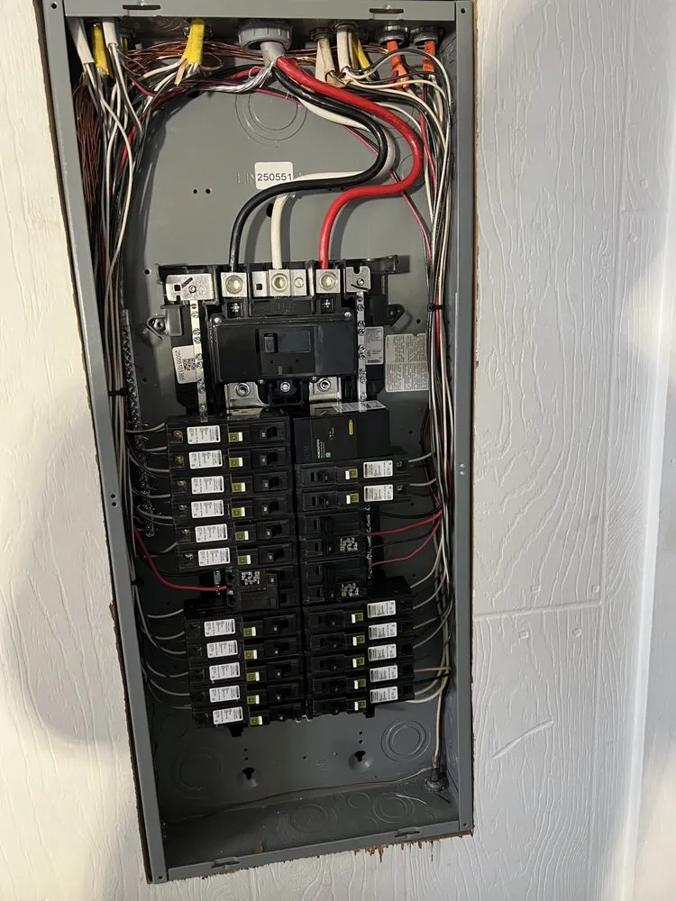 Slide of Gui Depina Electric