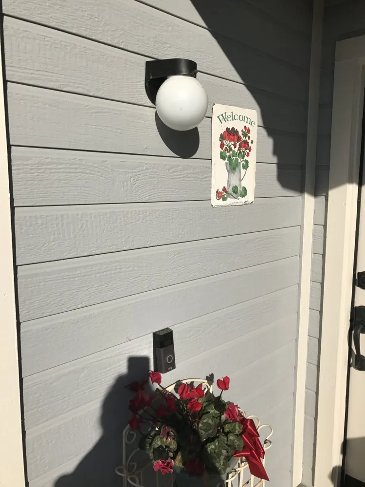 Slide of Guiding Light Electric