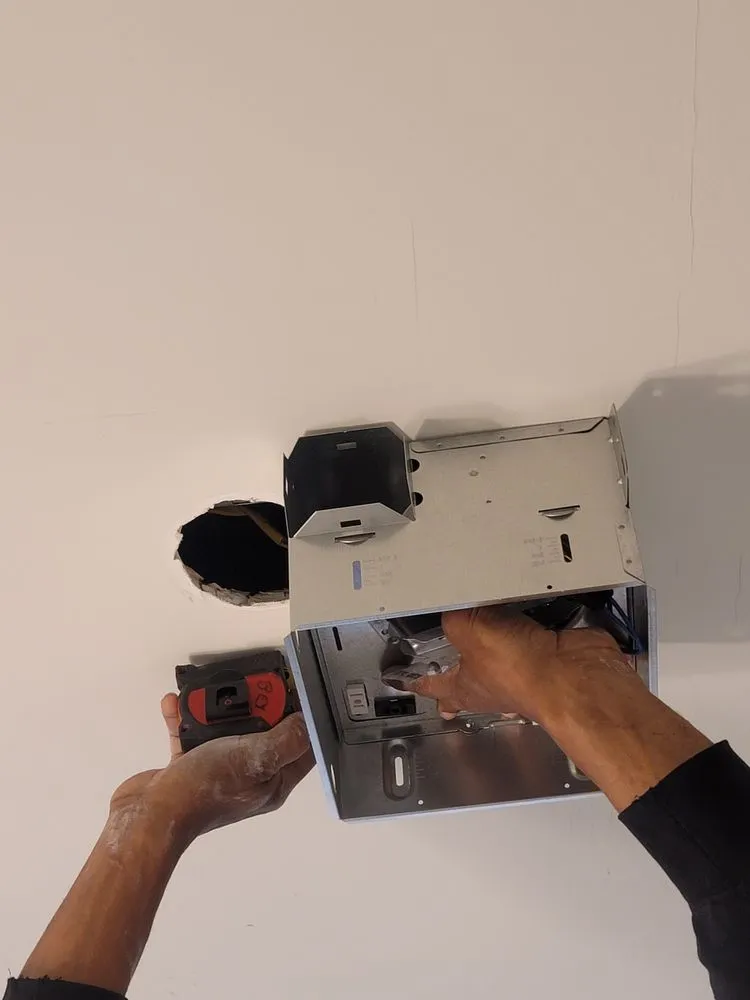 Slide of Guiding Light Electrical Solutions