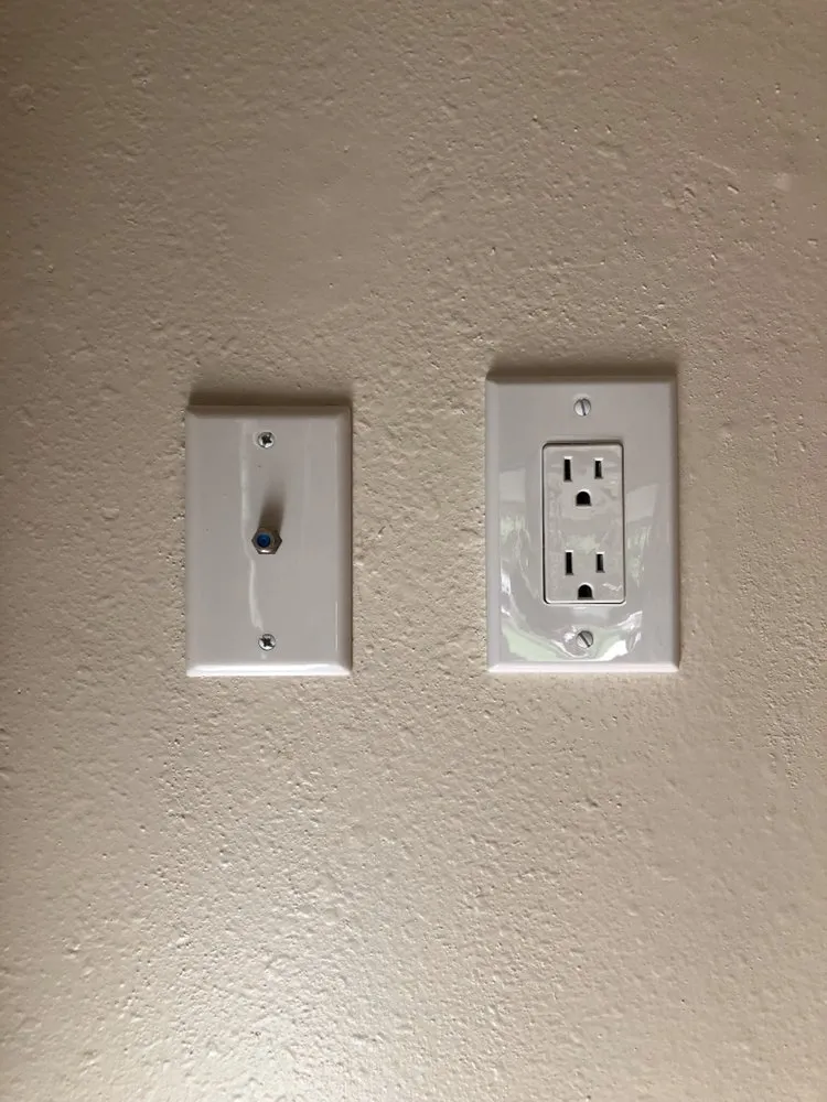 Slide of Guidry's Electrical