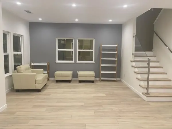 Slide of Guild 33 Construction