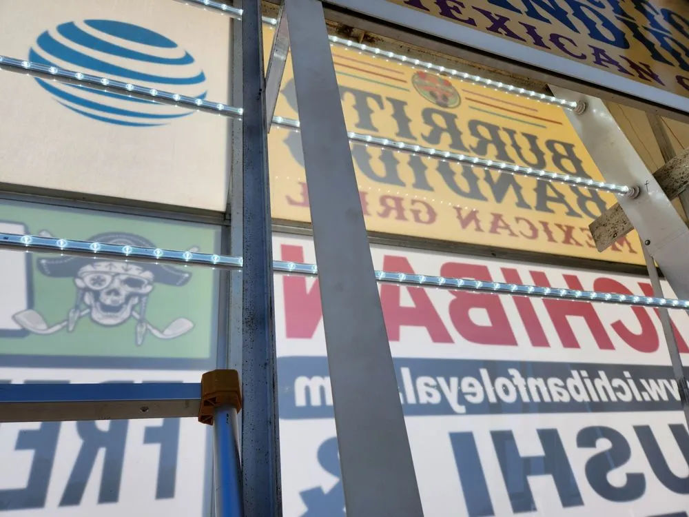 Affordable electrician providing wiring installation in , 