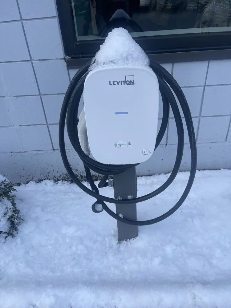 Slide of Gulla Electric