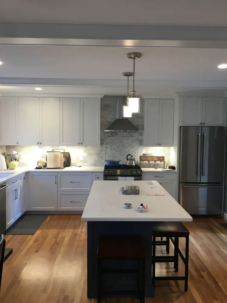 Slide of Gulla Electric