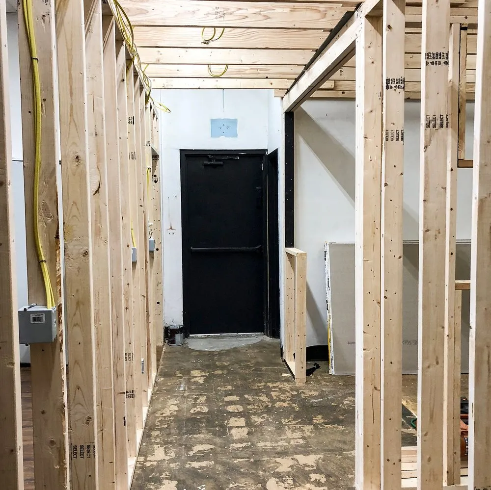 Slide of Gump Electric