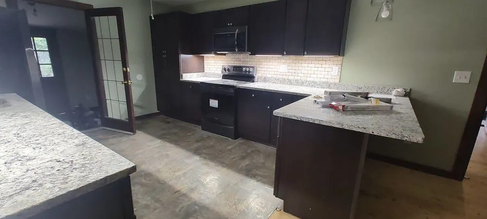 Slide of Gunter Services 