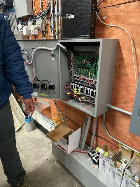 Emergency electrical repair in ,  by Gurnee Electric Services