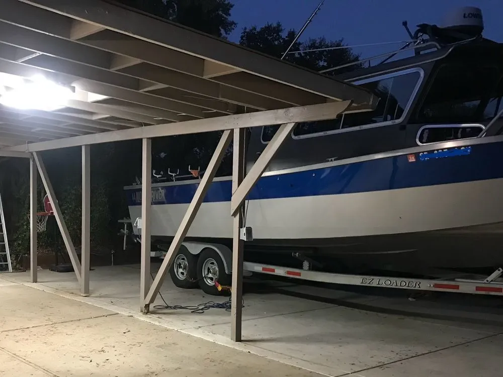 Slide of Gusar Electric