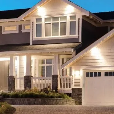 Slide of Gusco Electric