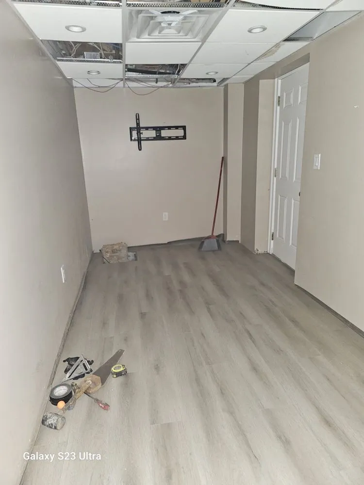 Expert emergency electrical service in ,  by Gustavo’s Construction Services