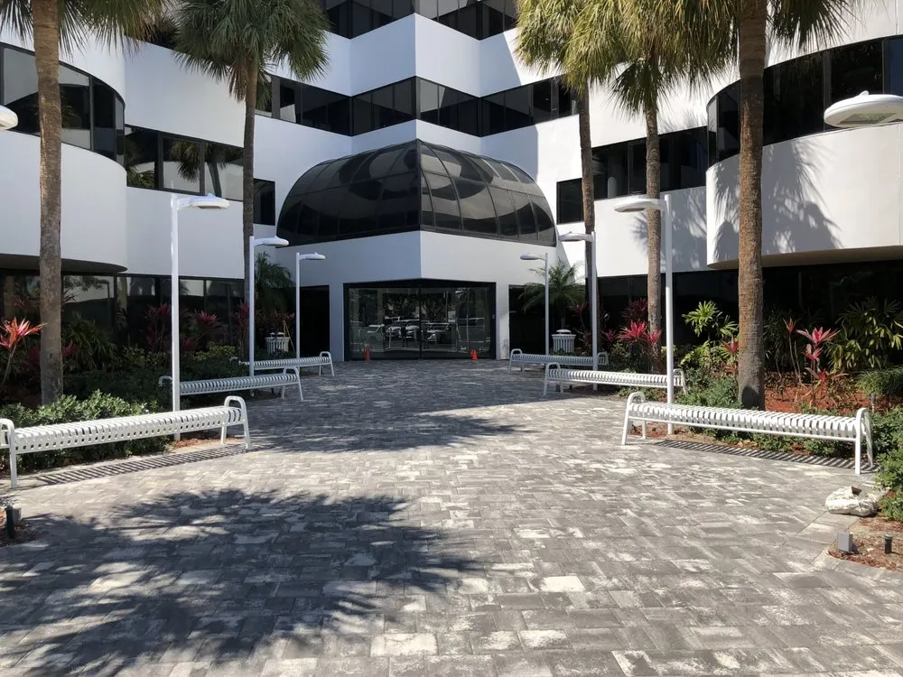 Slide of Guthart Electric