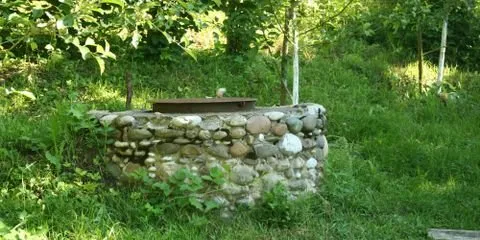 Slide of Guthrie & Frey