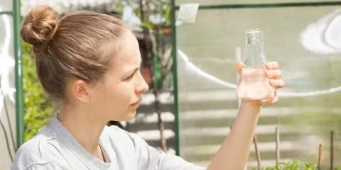 Slide of Guthrie & Frey