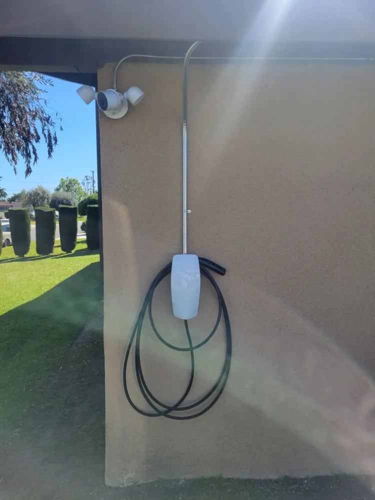 Slide of Guzman Electric