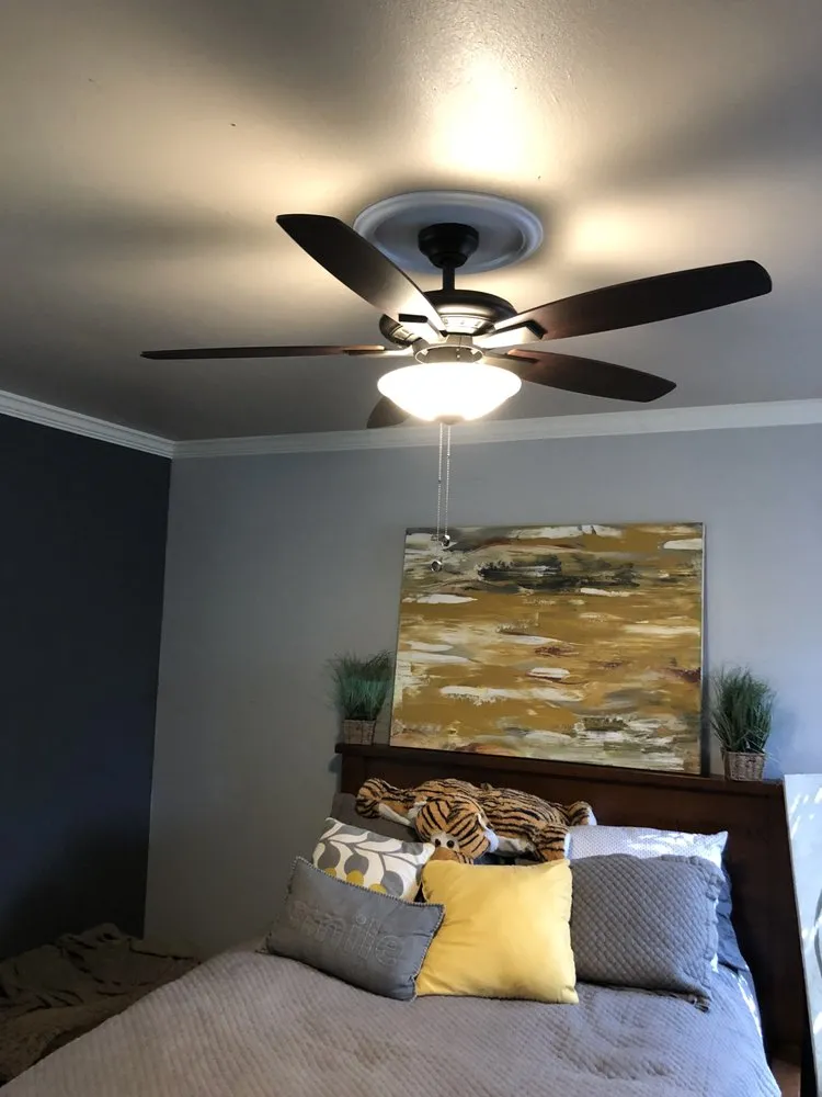 Slide of H & H Electrical Services