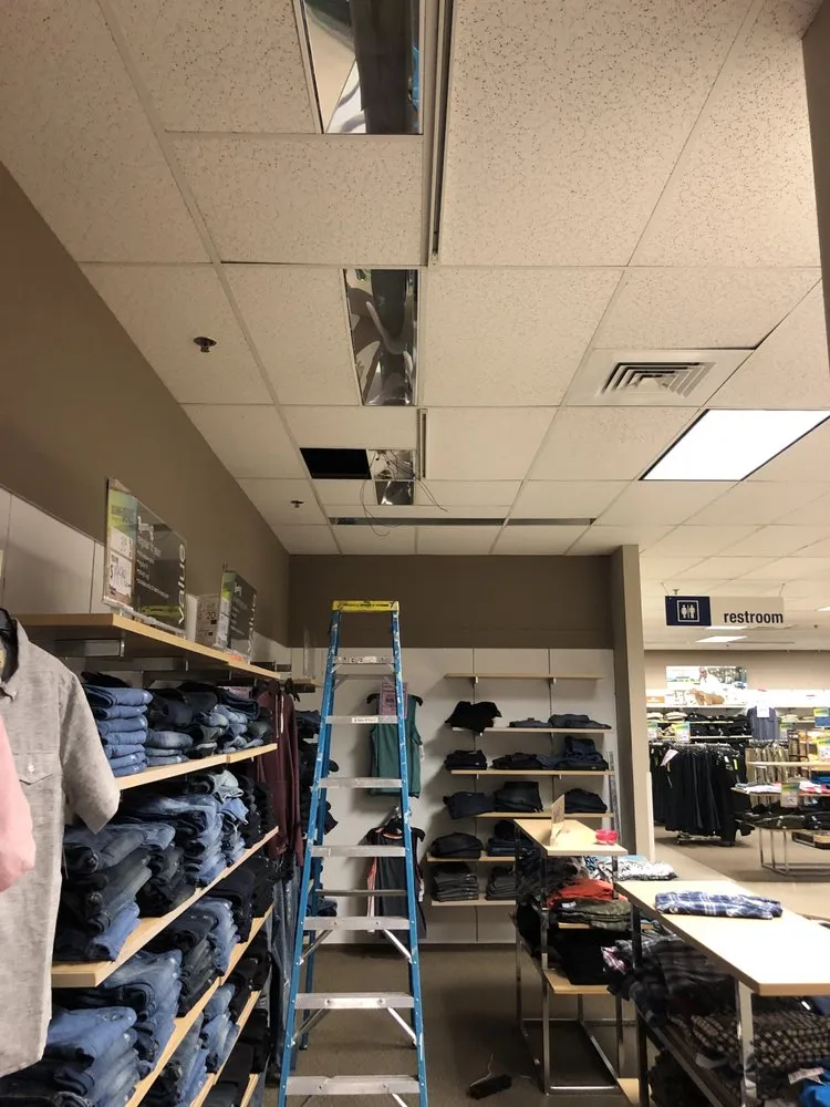 Slide of H & H Electrical Services