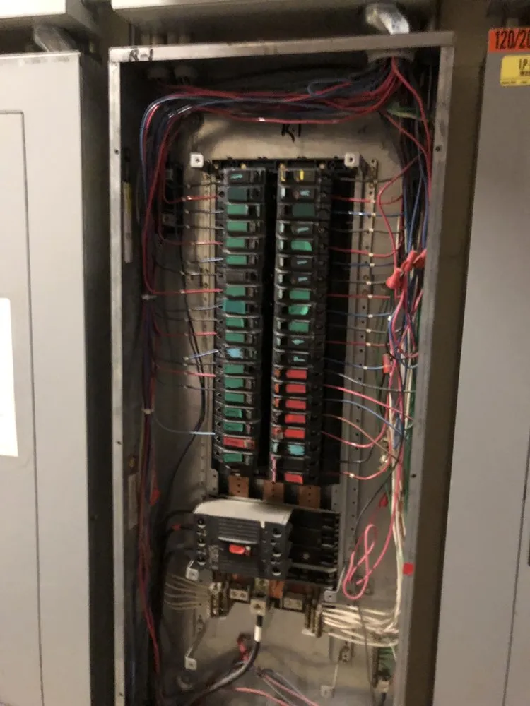 Slide of H & H Electrical Services