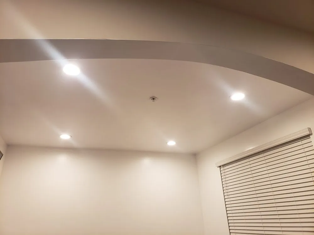 Slide of H & M Handyman Service