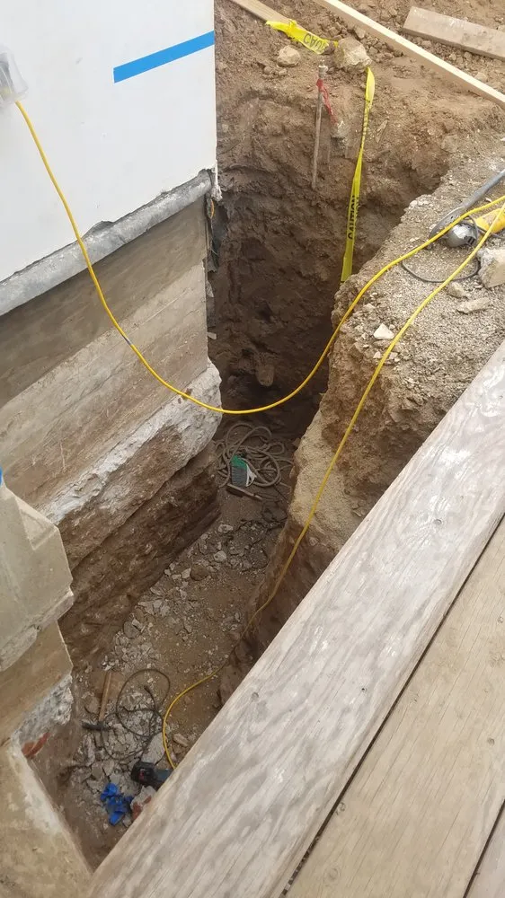 Emergency electrical service for homes in circuit breaker repair,  by 