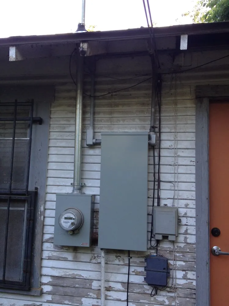 Slide of H & R Electric