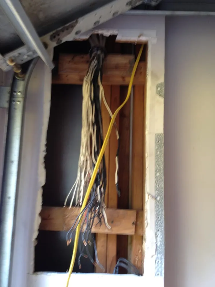 Slide of H & R Electric