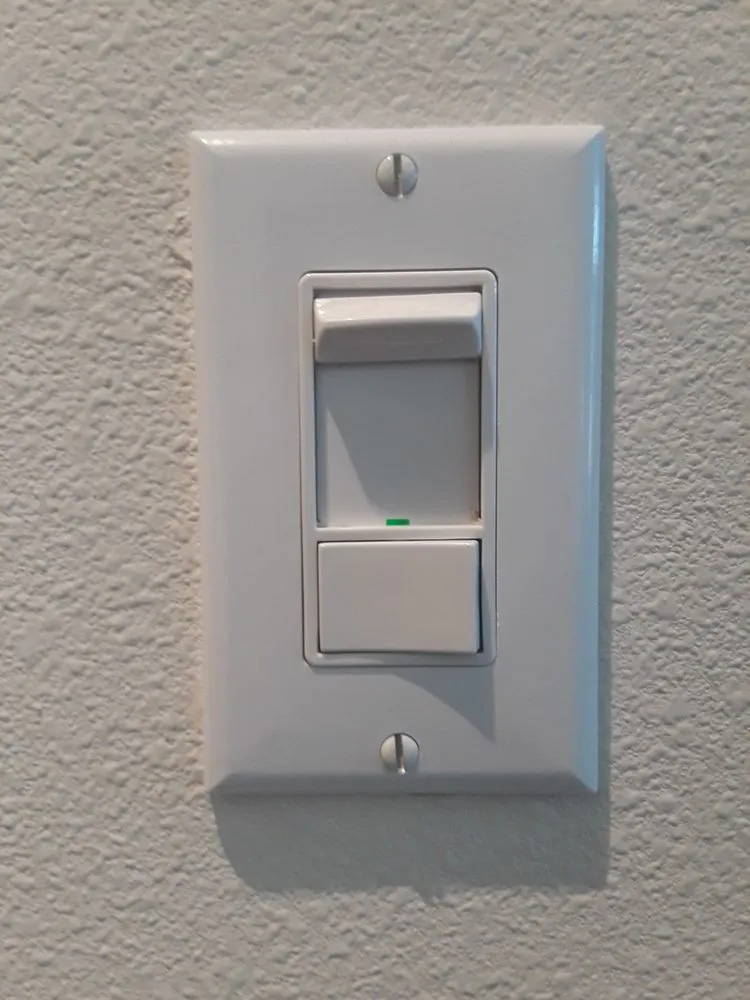 Slide of H E S Herrera Electric Solutions