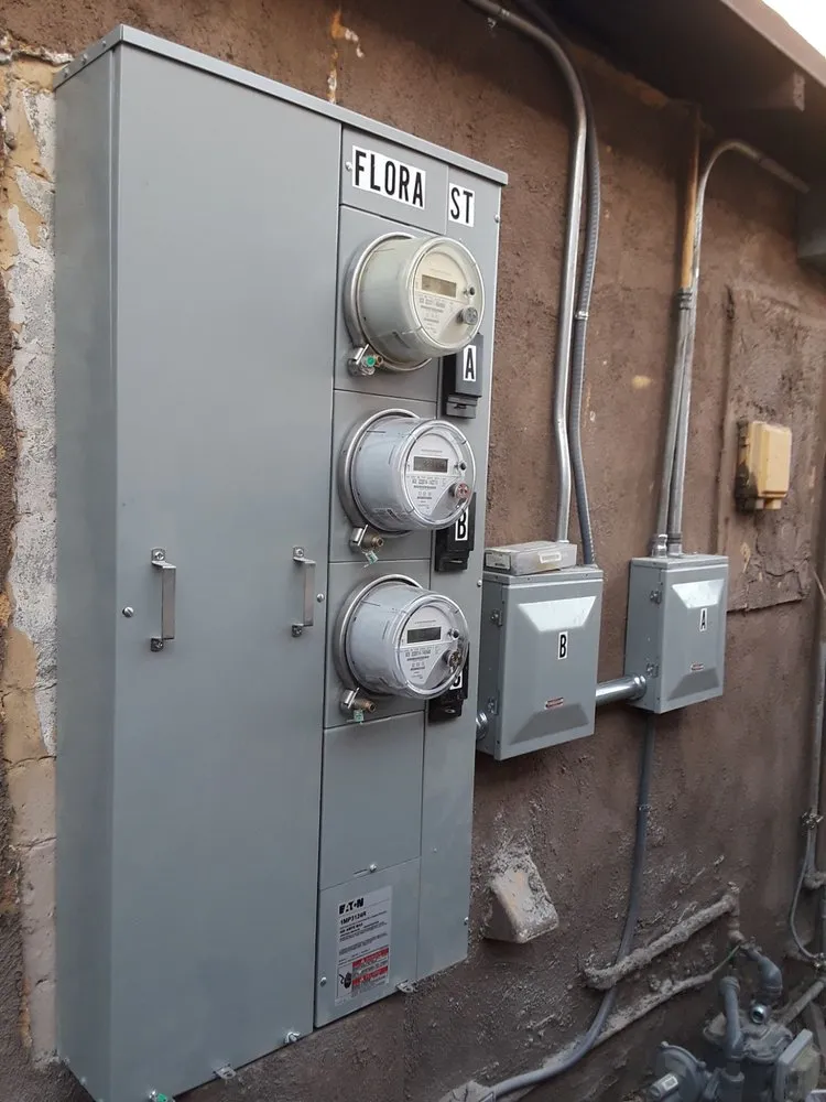 Slide of H E S Herrera Electric Solutions