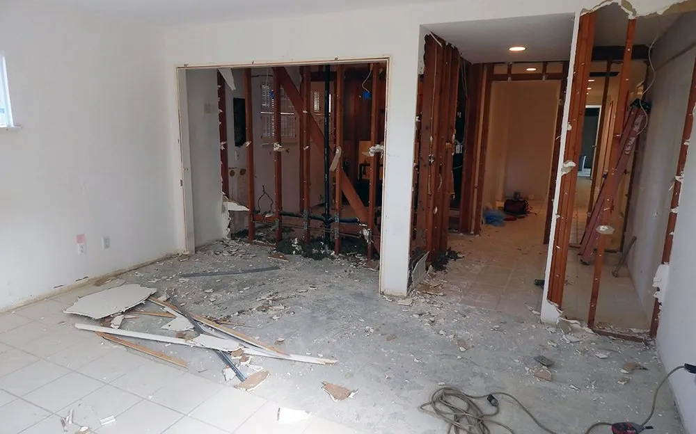 Slide of H Zamora Painting