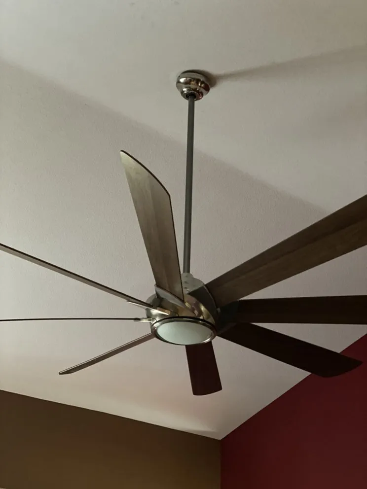 Slide of Hab's Electric