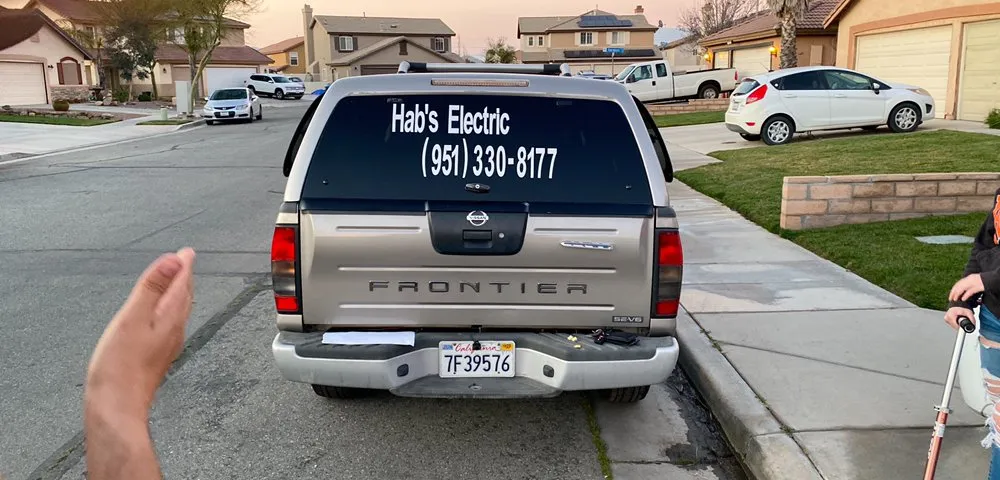 Slide of Hab's Electric