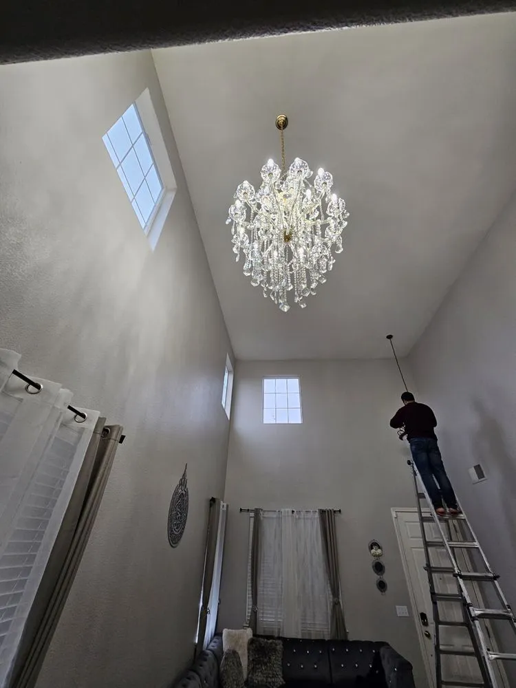 Slide of Hadees Electrical Services