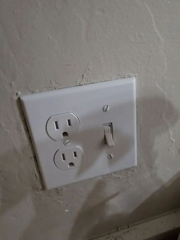 Slide of Hadees Electrical Services