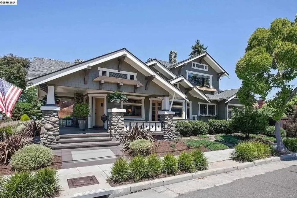 Slide of Hagins Construction