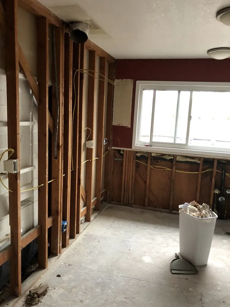 Slide of Halihan Electric