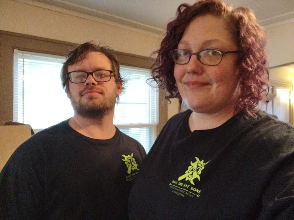 Trusted electrician providing outlet and switch repair in , 