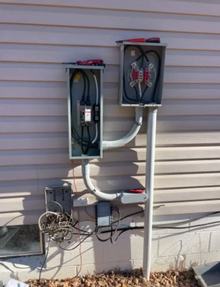 Slide of Halle Electric