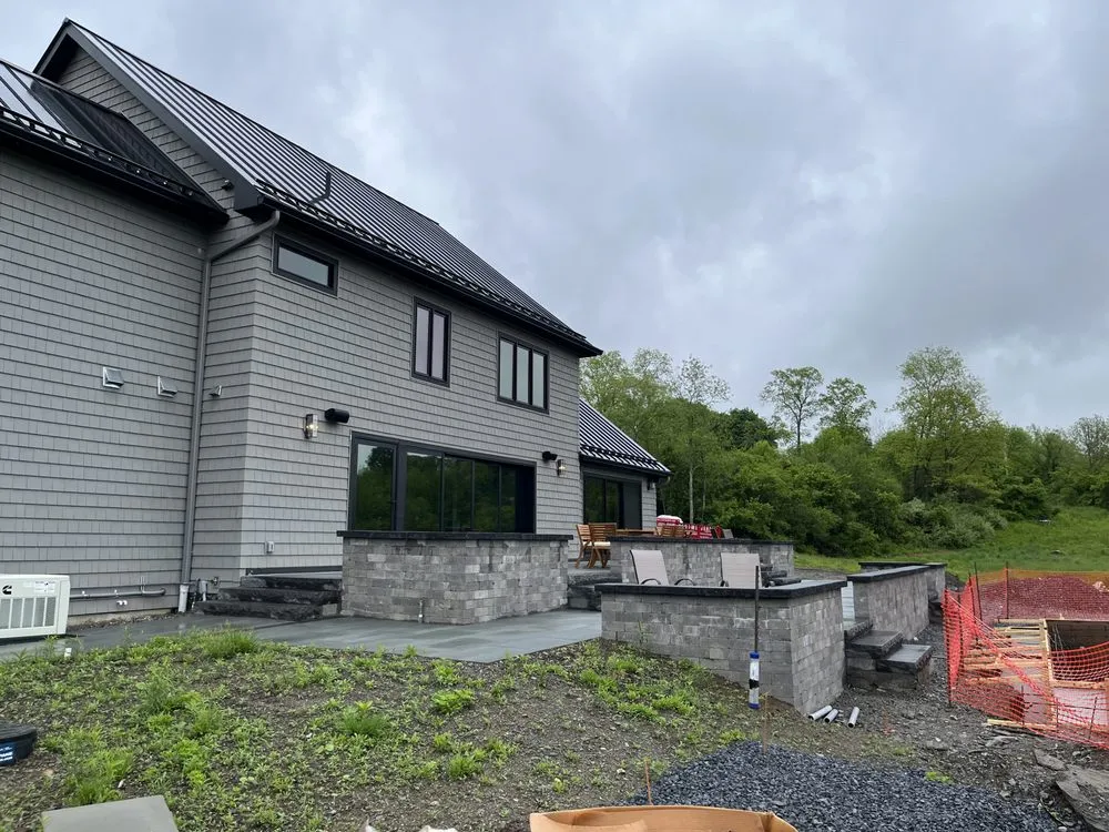 Licensed electrician providing emergency electrical service in Verbank, NY - Hallock Contracting