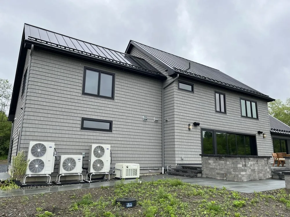 Licensed outlet and switch repair service in Verbank, NY - Hallock Contracting