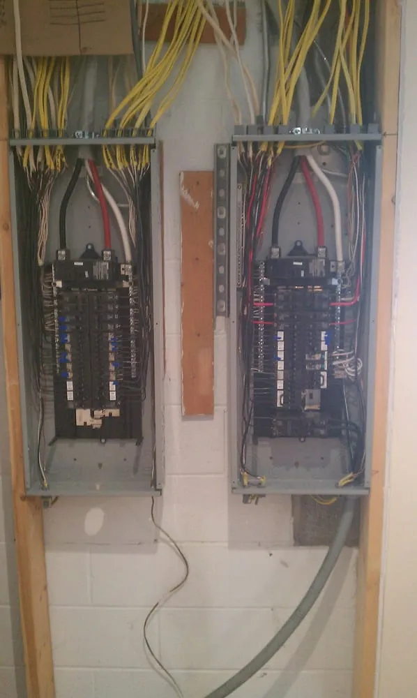 Slide of Halls Electric Services