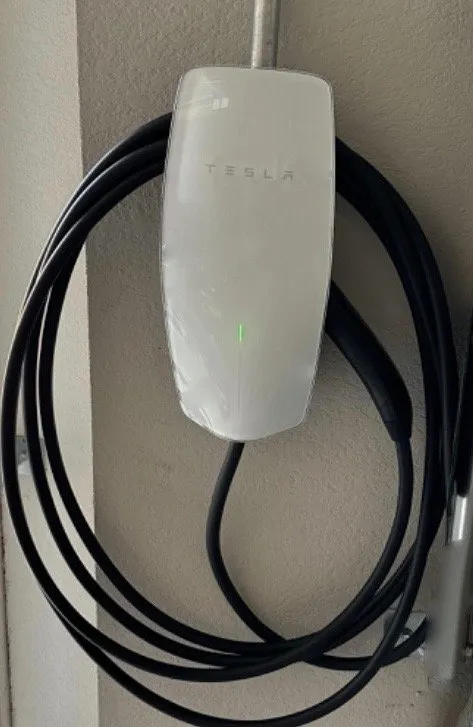 Slide of Halo Electric