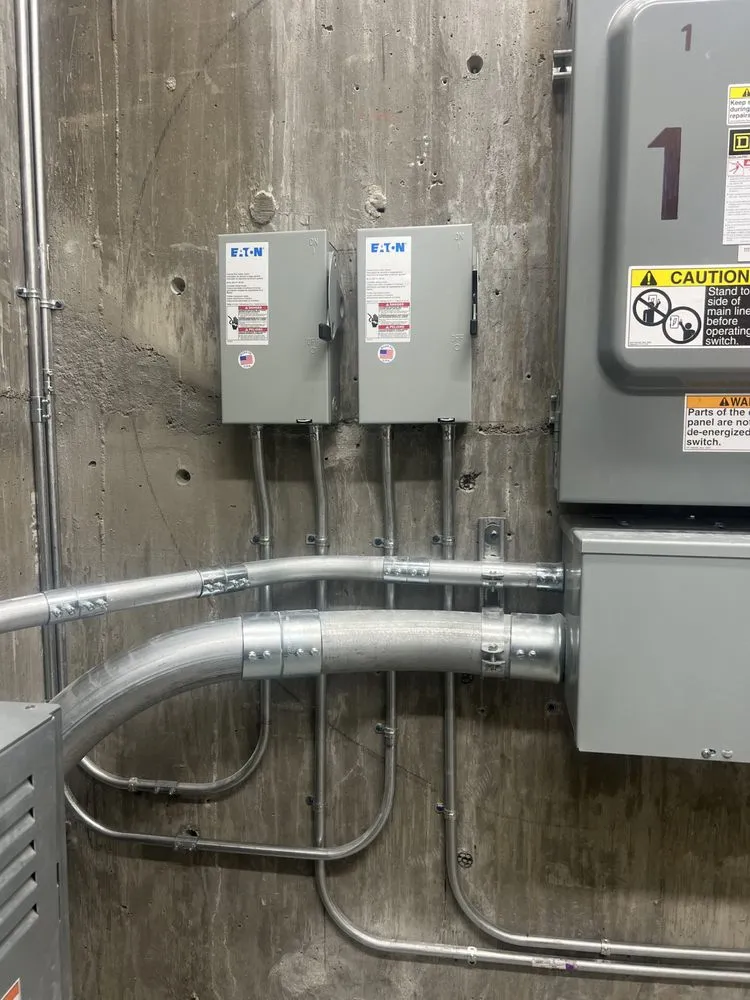 Slide of HaloCom Electric