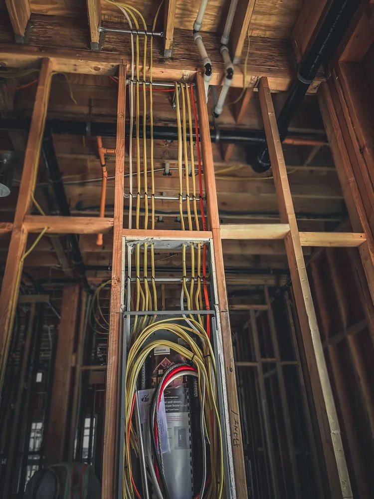 Slide of HaloCom Electric