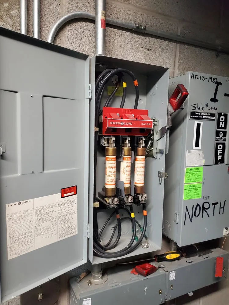 Reliable electrician providing wiring installation in Olmsted Twp., OH - Hamman Electric